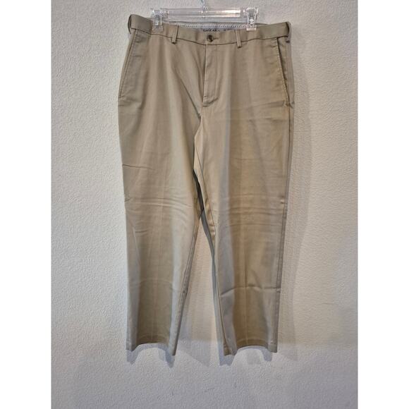 Dockers Men's Size 36x30 Flat Front Straight Fit Khaki Pants Beige - Picture 1 of 6